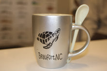 Load image into Gallery viewer, Turtle Mug with Spoon
